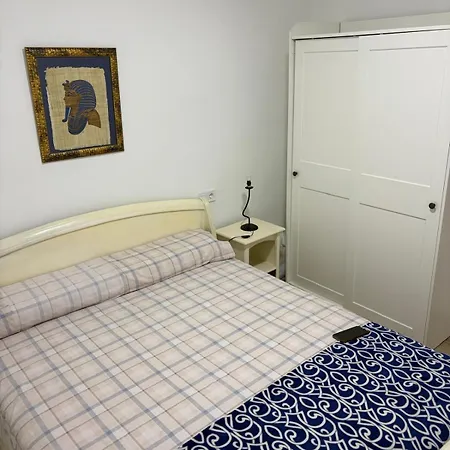 Appartement Piso Santa Lucia *