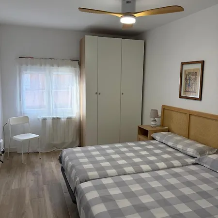 Appartement Piso Santa Lucia *